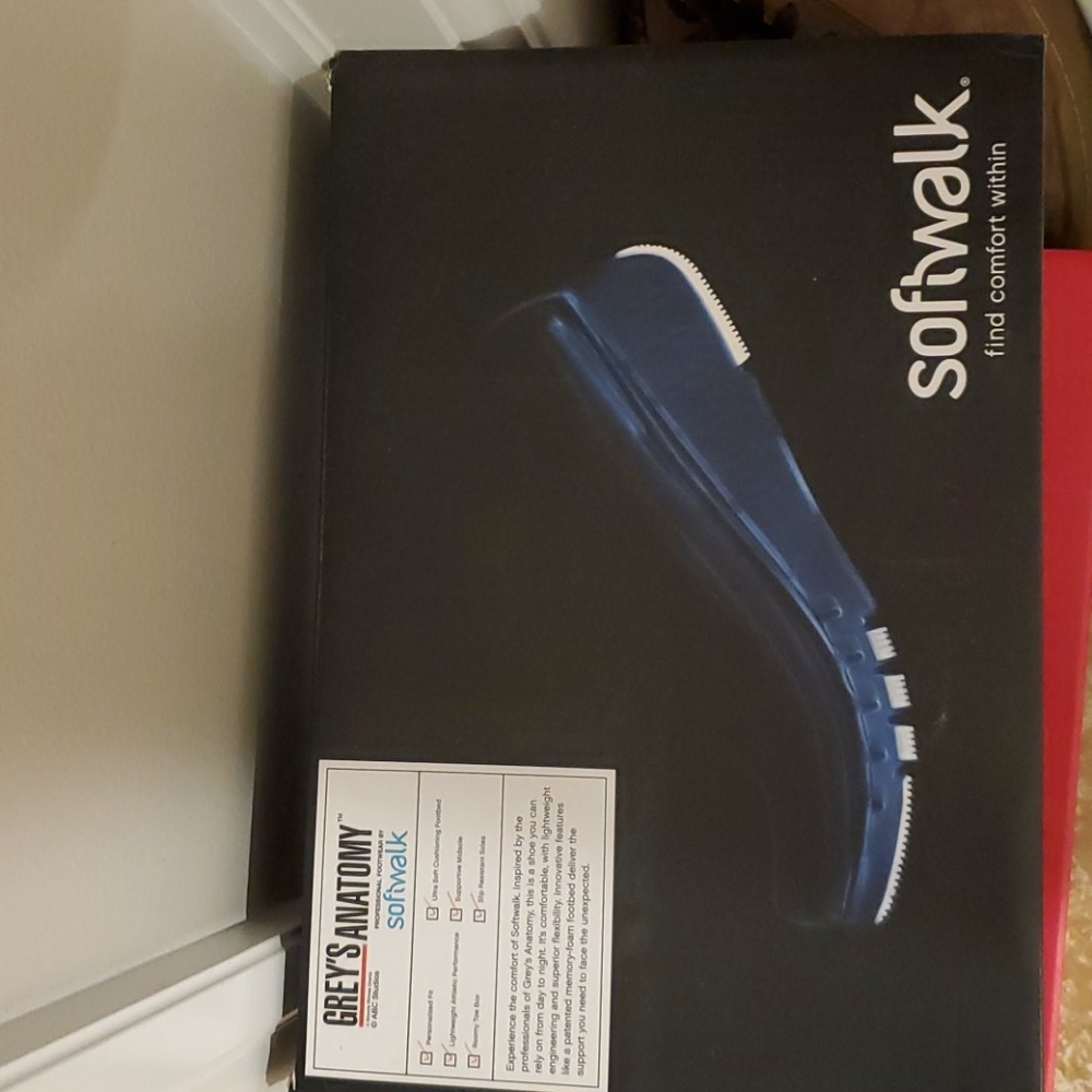 Grey's Anatomy Softwalk - Meredith Sport - NIB